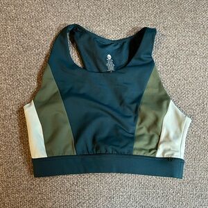 Senita Athletics sports bra